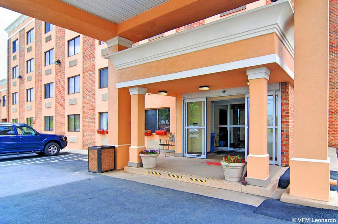Comfort Inn Red Horse Frederick Exterior photo