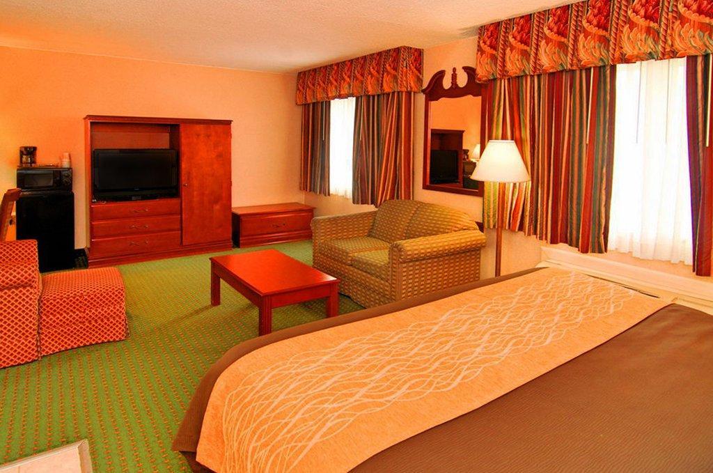 Comfort Inn Red Horse Frederick Exterior photo