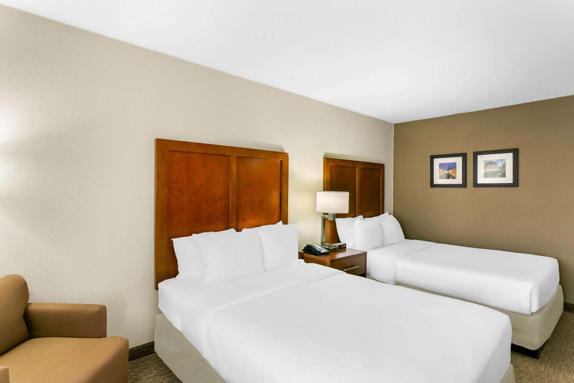 Comfort Inn Red Horse Frederick Exterior photo
